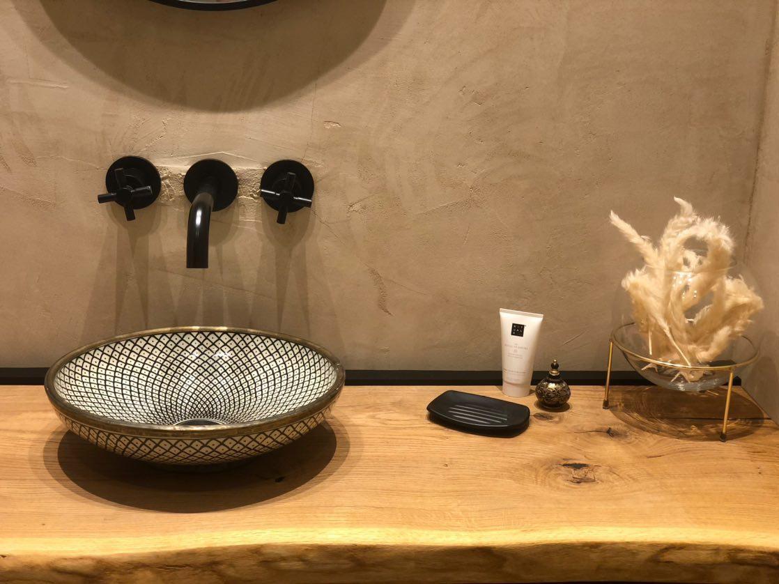 Handcrafted Custom Made Vessel Sink : Artisanal Beauty from Fez with Customization Options - Custo&Co